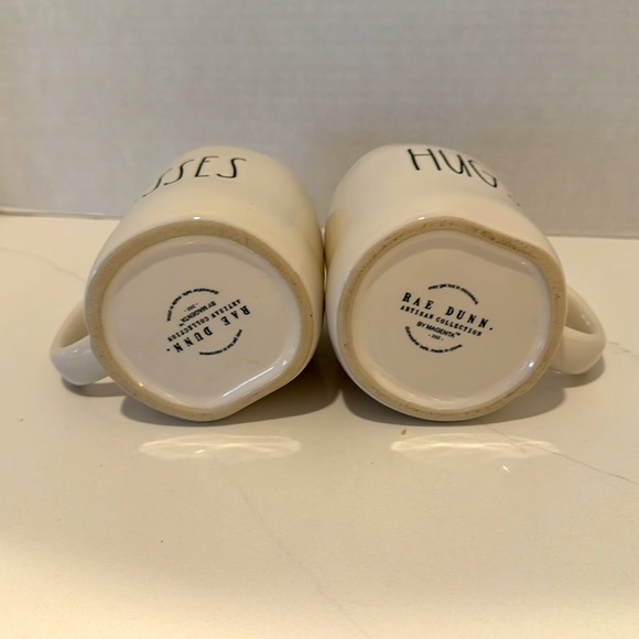 Hugs & Kisses LOT of 2 Rae Dunn Mugs
HUGS & KISSES Red Interior Magenta - Picture 3 of 5